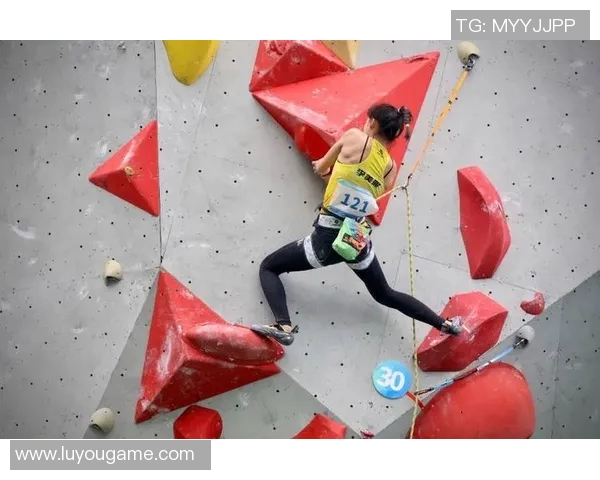 重庆攀岩队攀岩意识创新高引领全国攀岩运动新风潮